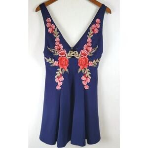 Stella Laguna Beach Floral Embroidery Navy Dress Wedding Guest Beachy Size Med